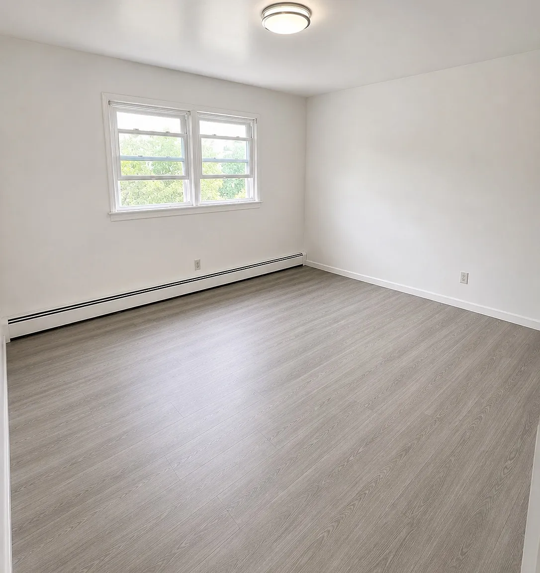 3 bed, 1500 sqft, $3,000 — Photo 2