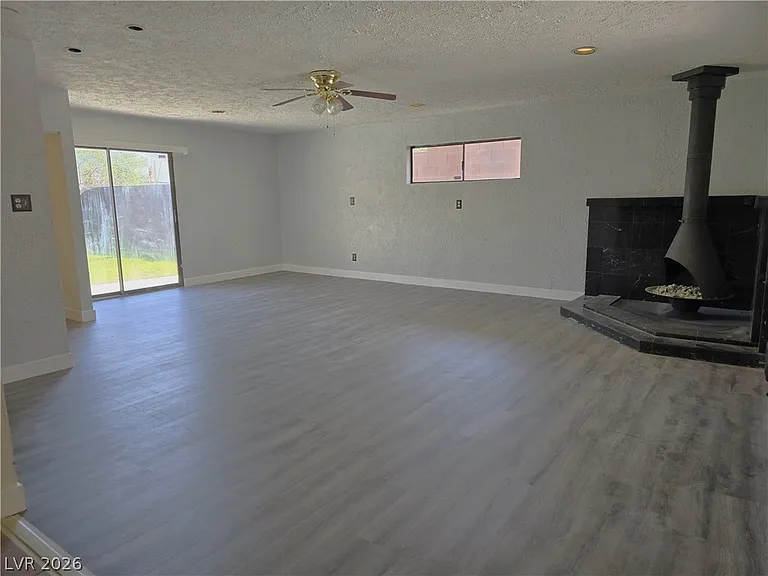 5805 Trent Ave — Photo 4