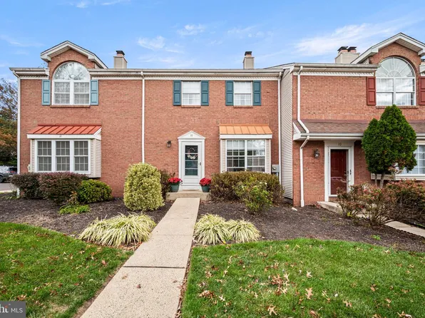 11 Linden Ct, Boyertown, PA 19512