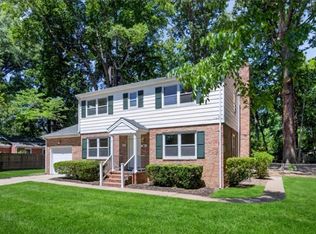 892 Don Rett Cir, Newport News, VA 23608
