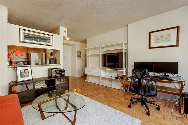 Sold by Corcoran | media 2