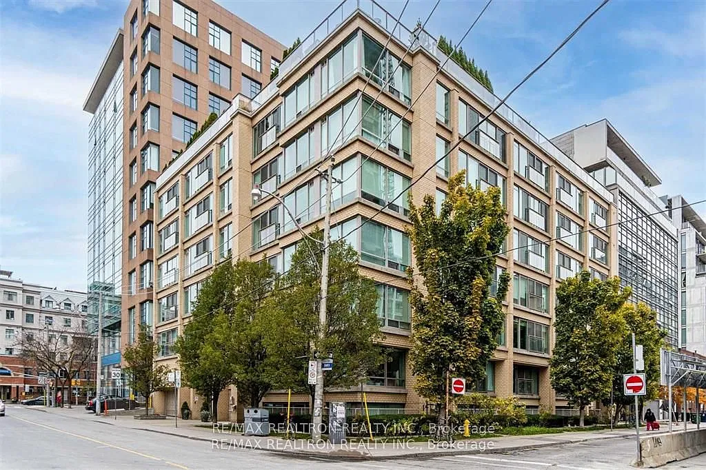 1 bed, $2,400 — Photo 1