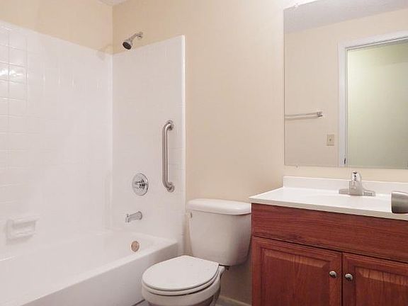 5th image of 7642 McCowan Dr