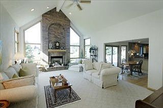 4th image of 108 Saint Andrews Ct