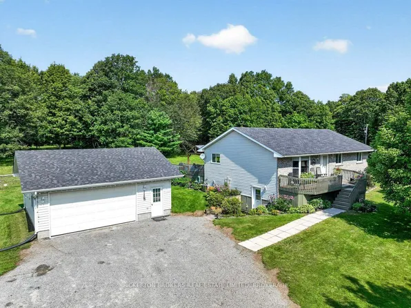 342 Lyndhurst Rd, Leeds And The Thousand Islands, ON K0E 1N0
