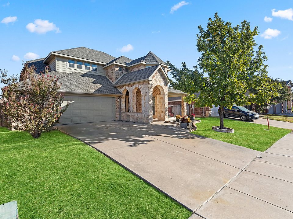 1st image of 2313 Loreto Dr