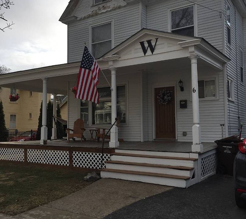 1st image of 6 Madison St