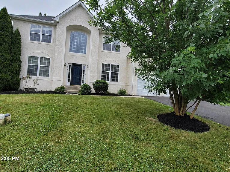 155 Addison Ln — Photo 1