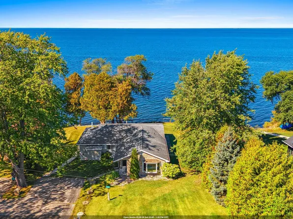 9208A Lime Kiln Rd #A, Sturgeon Bay, WI 54235