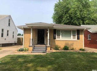 2105 N 6th St, Springfield, IL 62702