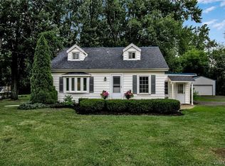 4911 Ide Rd, Wilson, NY 14172