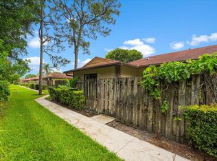 4296 Woodstock Dr APT C, West Palm Beach, FL 33409