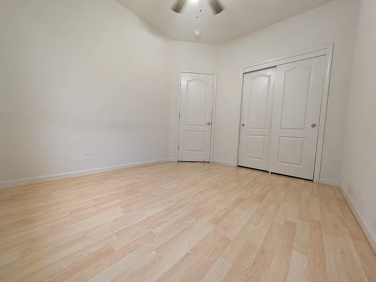 4457 Lafayette St — Photo 15
