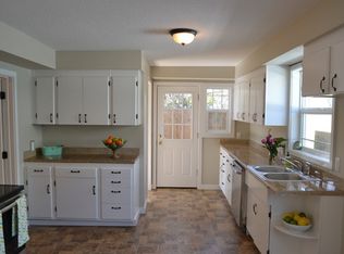 5411-5415 SE Long St, Portland, OR 97206