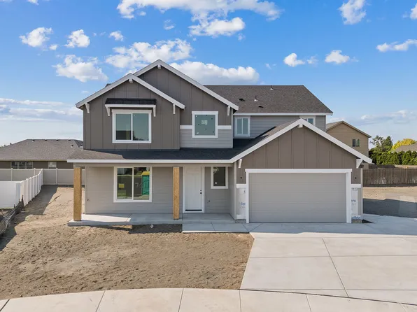 702 N Thrush Ct, Moses Lake, WA 98837