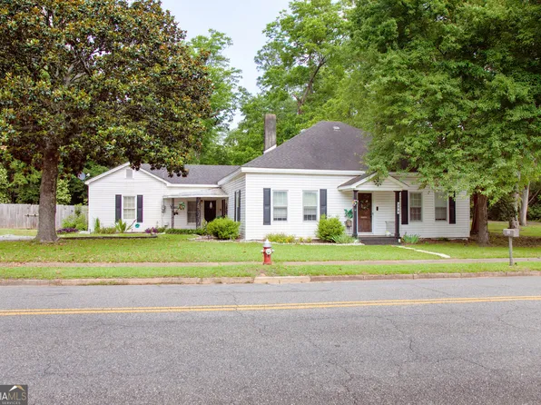 304 Warthen St, Sandersville, GA 31082