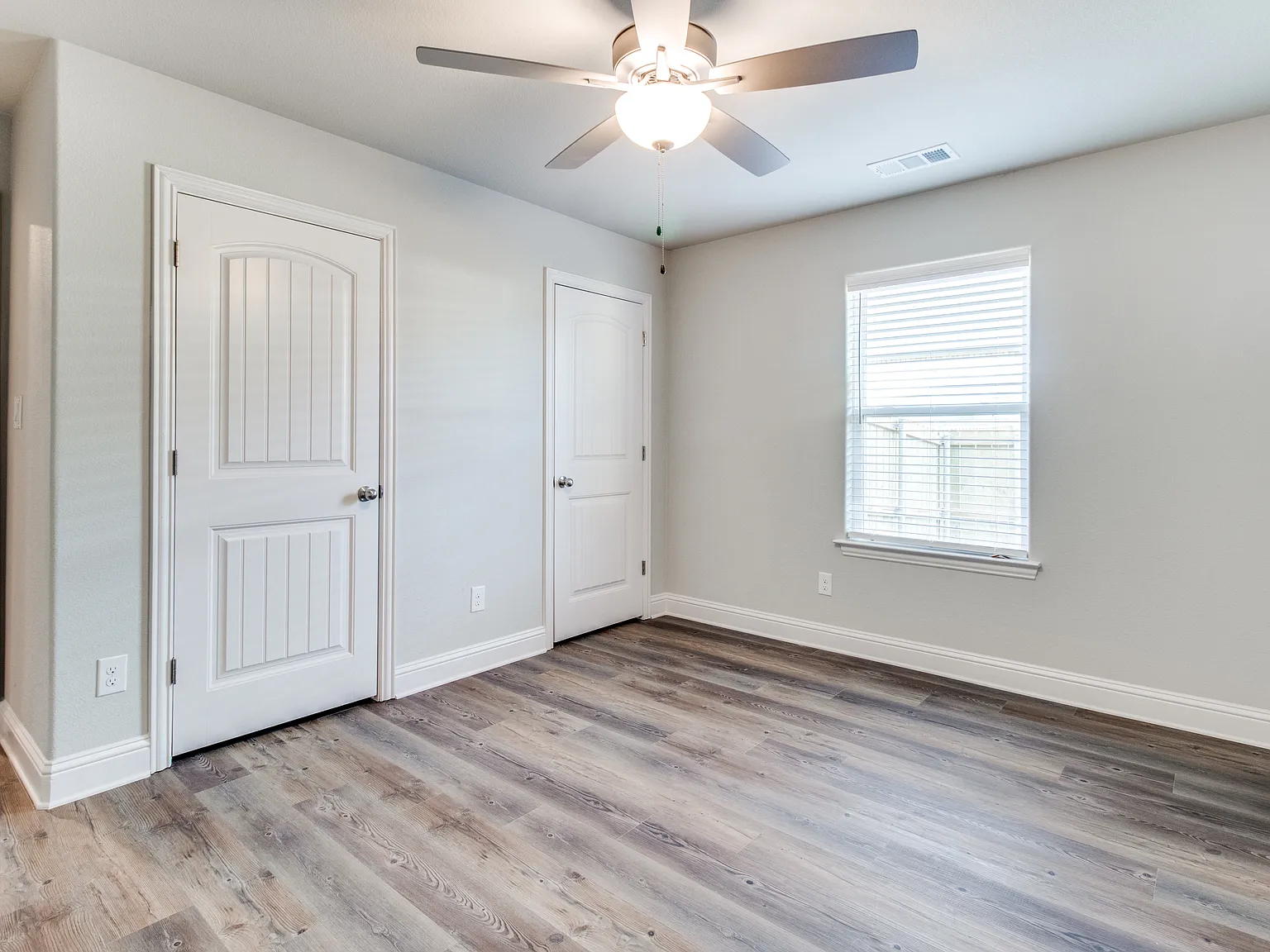 2913 Orchid Drive - 1 — Photo 3