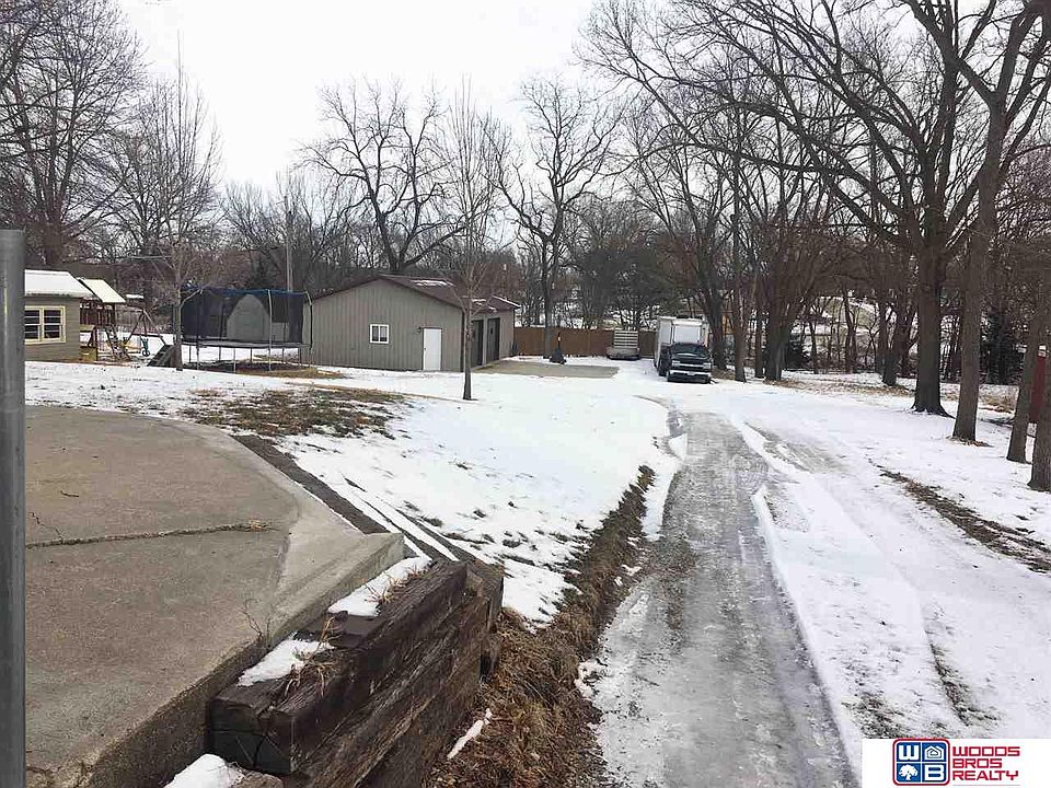 1322 S 5th Ave Beatrice NE 68310 Zillow