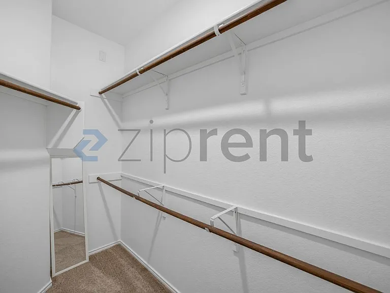 222 Noddy Rd — Photo 18