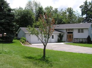 7055 Grand River Ave, Saranac, MI 48881