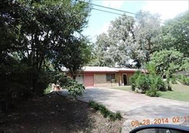 2nd image of 1213 Salt Works Rd