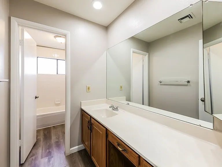 7127 W Morrow Dr — Photo 16