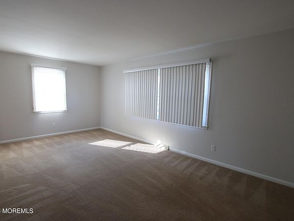 5th image of 74 Plum Street