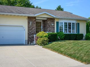 396 Robinson Rd, Oregon, WI 53575