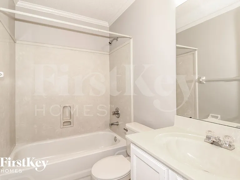 726 Silver Sands Dr — Photo 13
