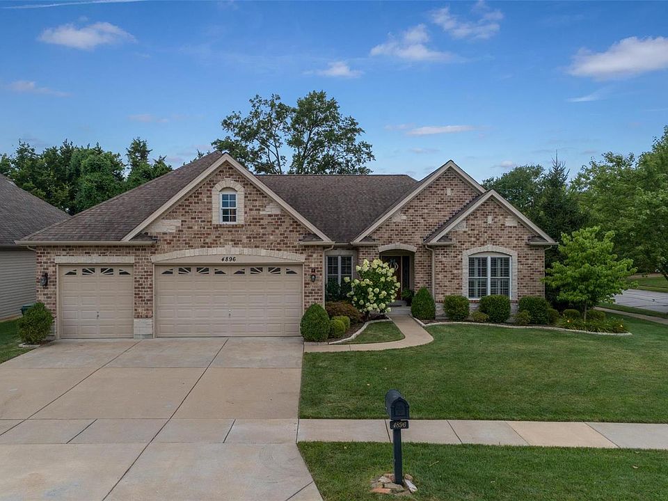 1st image of 4896 Stanhope Dr