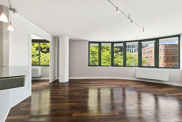 Rented by Compass | media 7