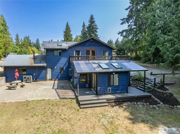 121 S 7th Avenue, Port Hadlock, WA 98339