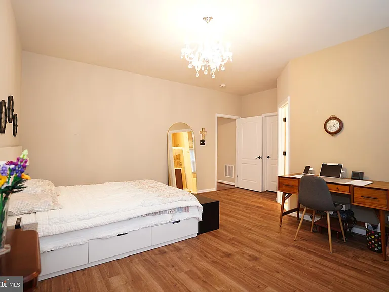 20779 Crescent Pointe Pl — Photo 23