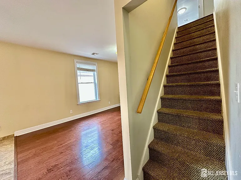 66 Atlantic St — Photo 19