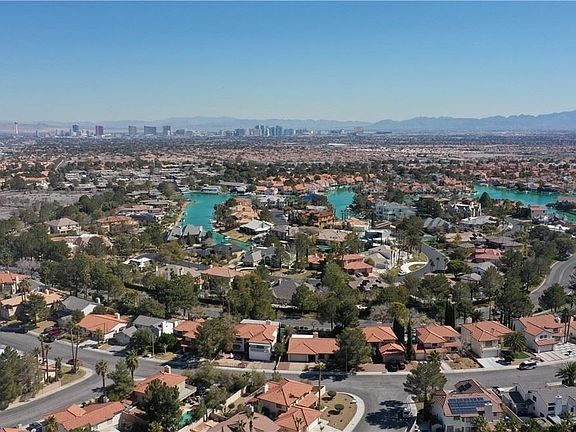 3rd image of 2832 Crystal Bay Dr