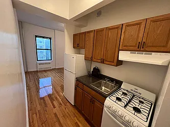 Rented by Best Apartments North Inc