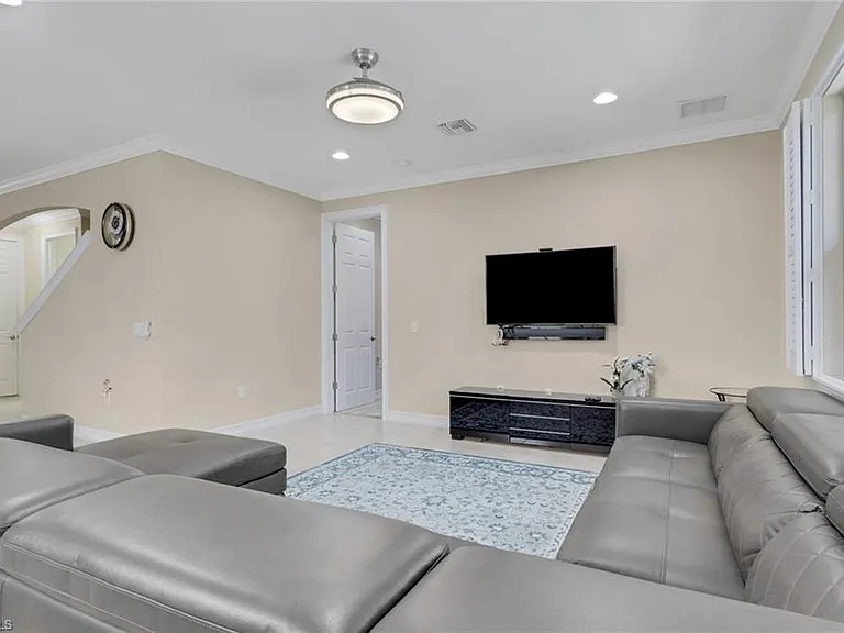 16309 Aberdeen Way — Photo 11