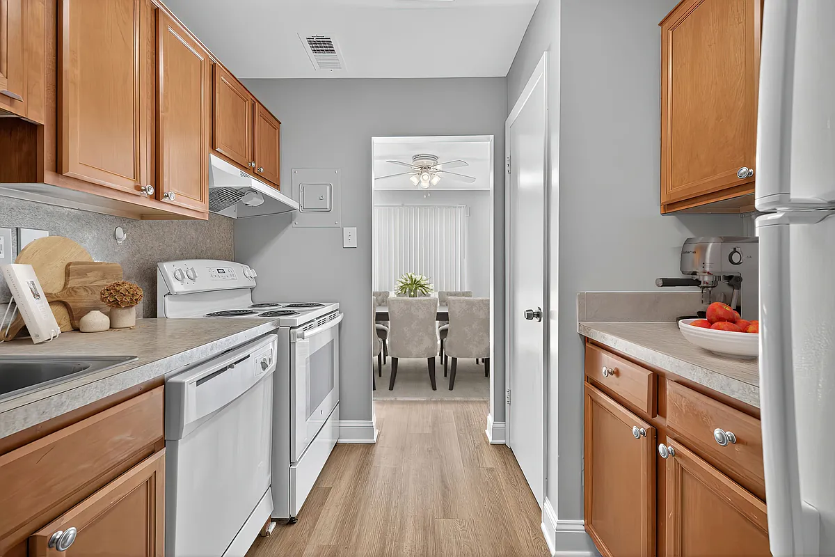 Building Photo - Brooklawn Apartments