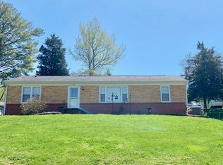 415 Parker Rd, Morristown, TN 37813