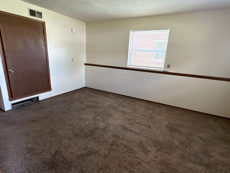 1st image of 3115 Belmont St #D
