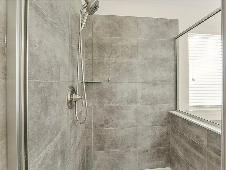 10919 Walts Run Ln — Photo 42