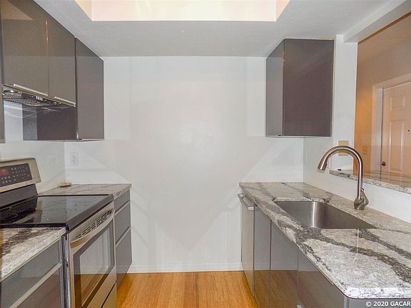 3rd image of 7002 NW 52nd Ter