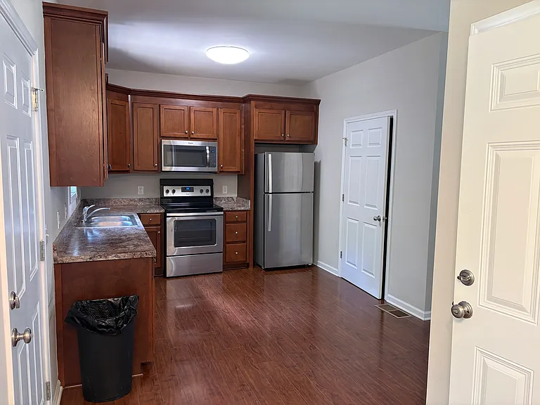 3115 Chapperal Dr — Photo 8