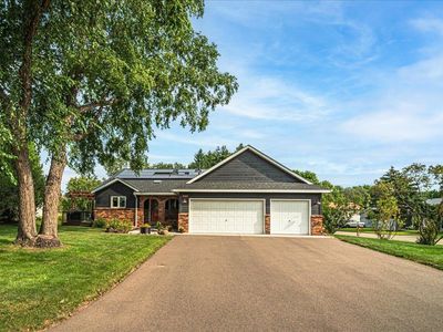 7602 26th St N, Oakdale, MN, 55128