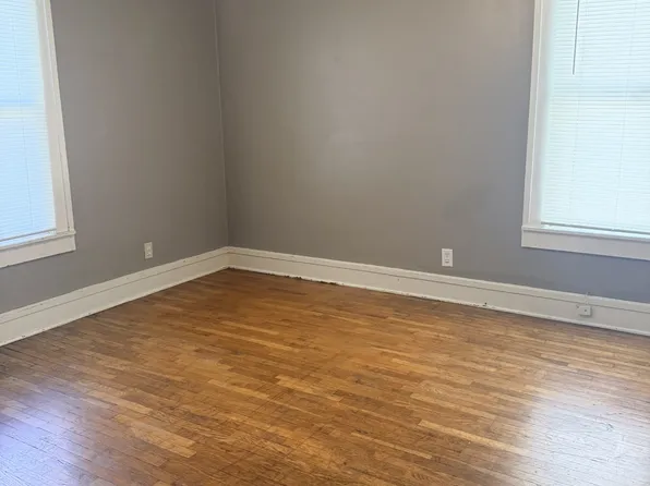 1023 1/2 Constitution St, Emporia, KS 66801