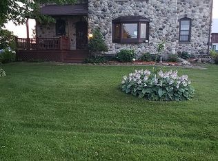 1577 Maple Rd, Sturgeon Bay, WI 54235