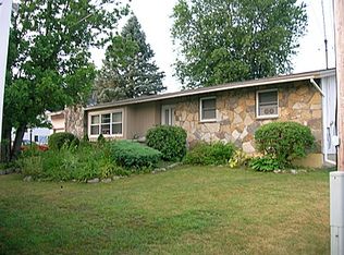 64 Saint Paul St, Amsterdam, NY 12010