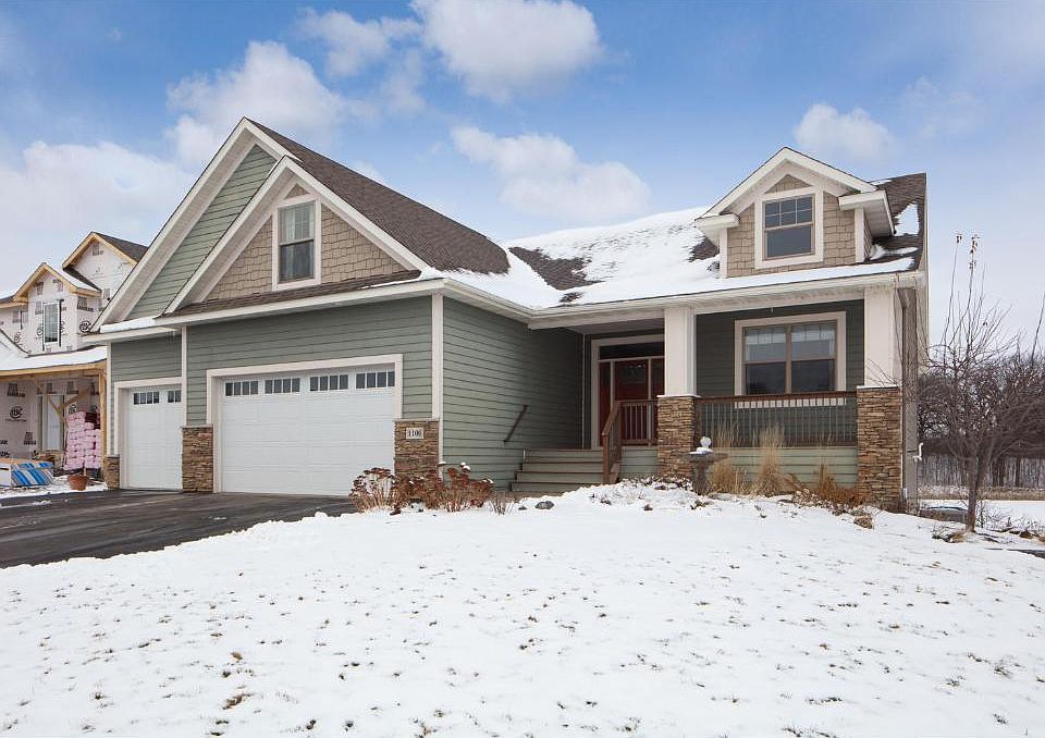 1st image of 1100 Acorn Way