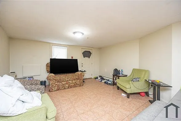 122 Marianna St #1 — Photo 4