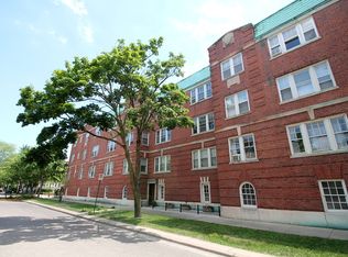 7 Randolph St #4C, Oak Park, IL 60302
